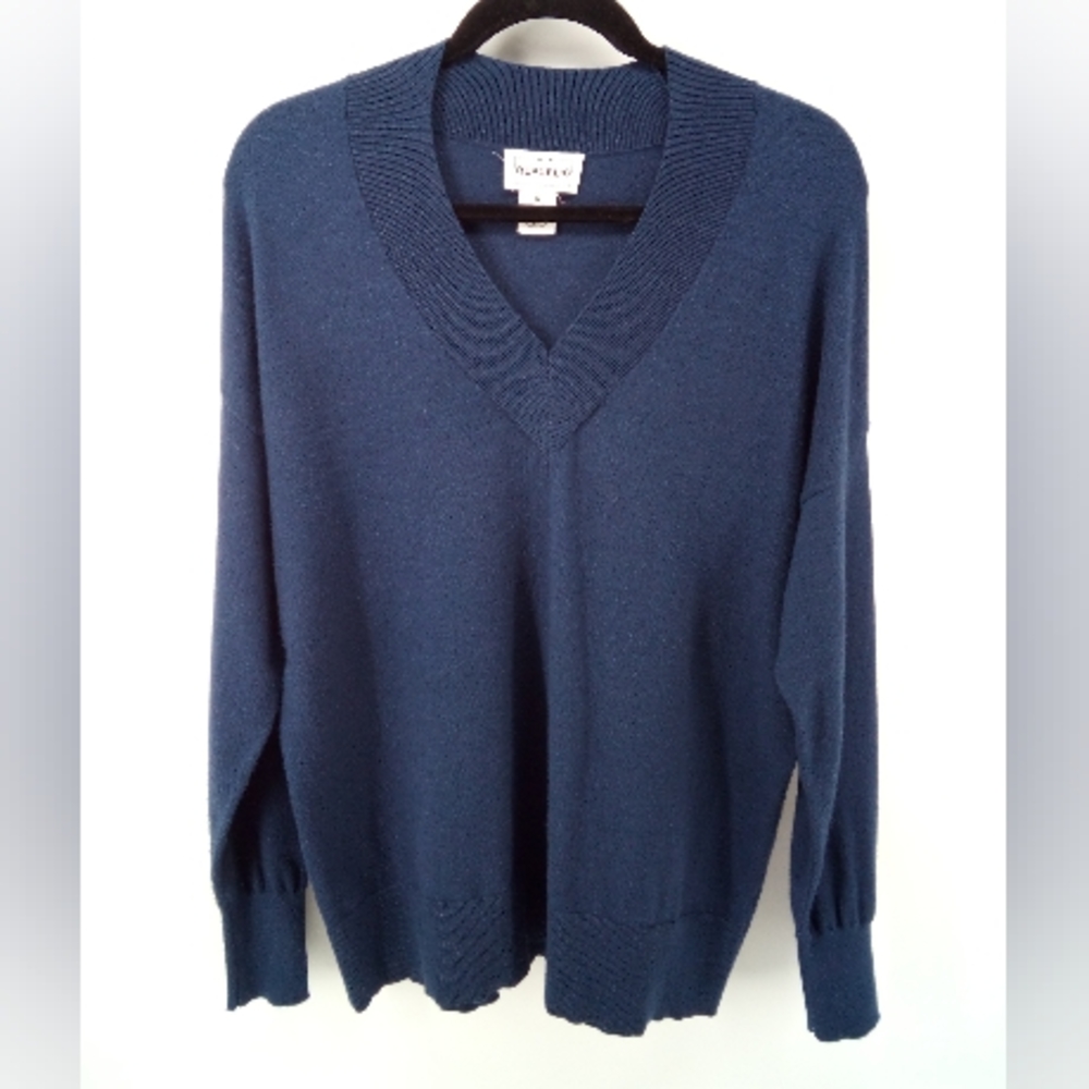 For The Republic Navy Blue Viscose Blend Fuzzy V-Neck Sweater S